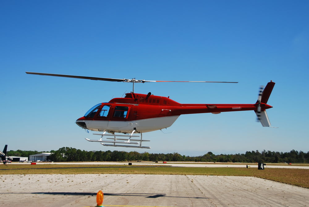 Helicóptero pode voar de um estado a outro? 3 Depositphotos 11899172 S