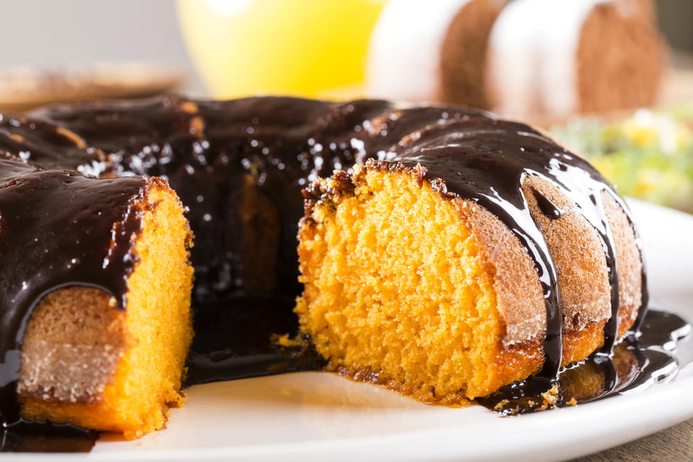 bolo de cenoura com chocolate